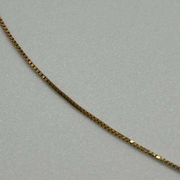 Estate 14k Yellow Gold Box Chain Necklace 1 Gram 16 Inch